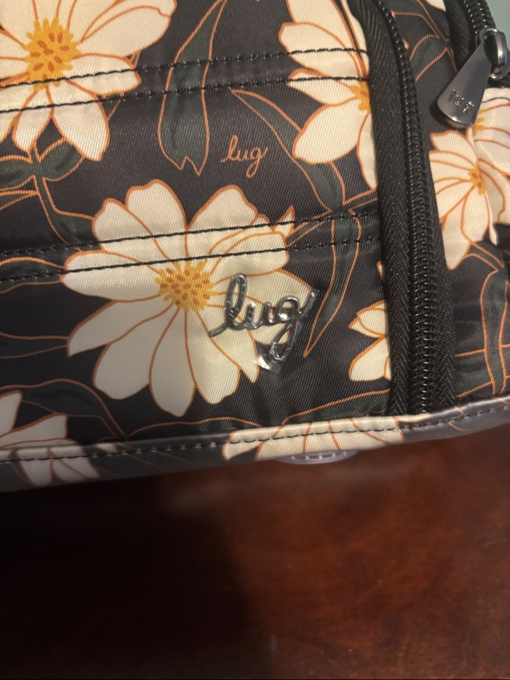 Lug trolley case - Picture 2 of 3